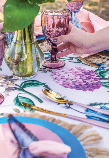 Tablecloths & Runners