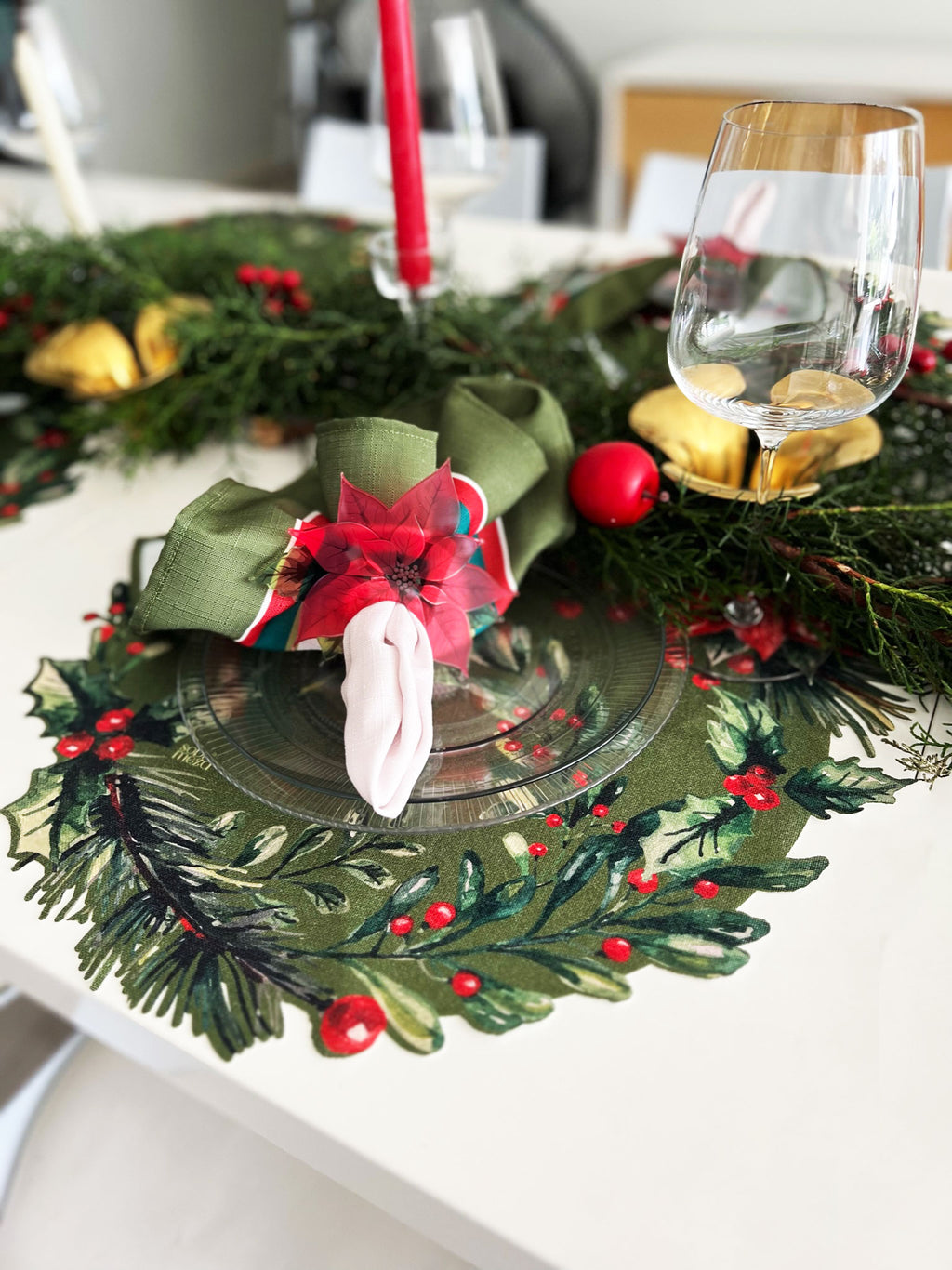 Holly Spill-Proof Placemats (set of 6)