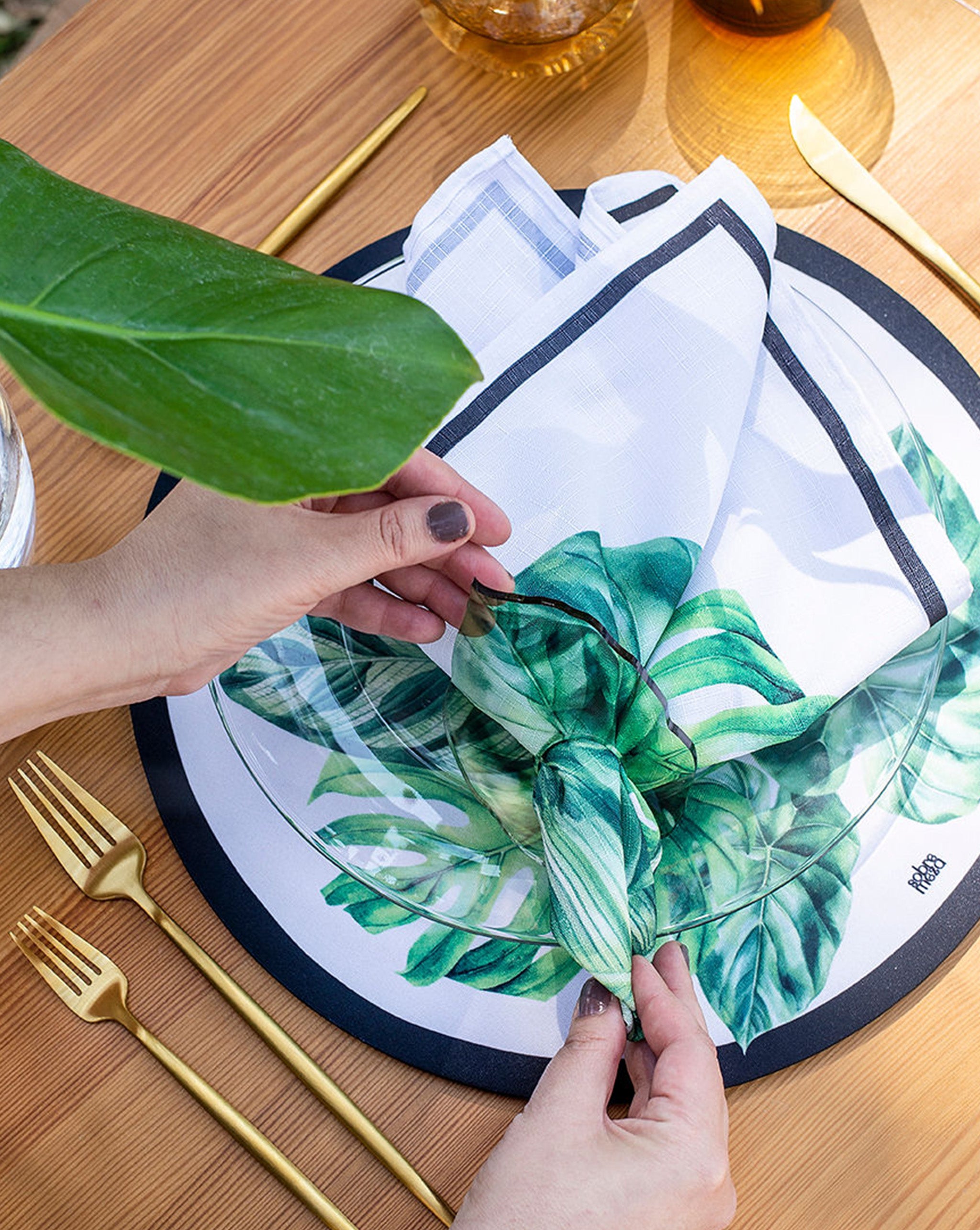 Foliage Charger Cover (set of 6)