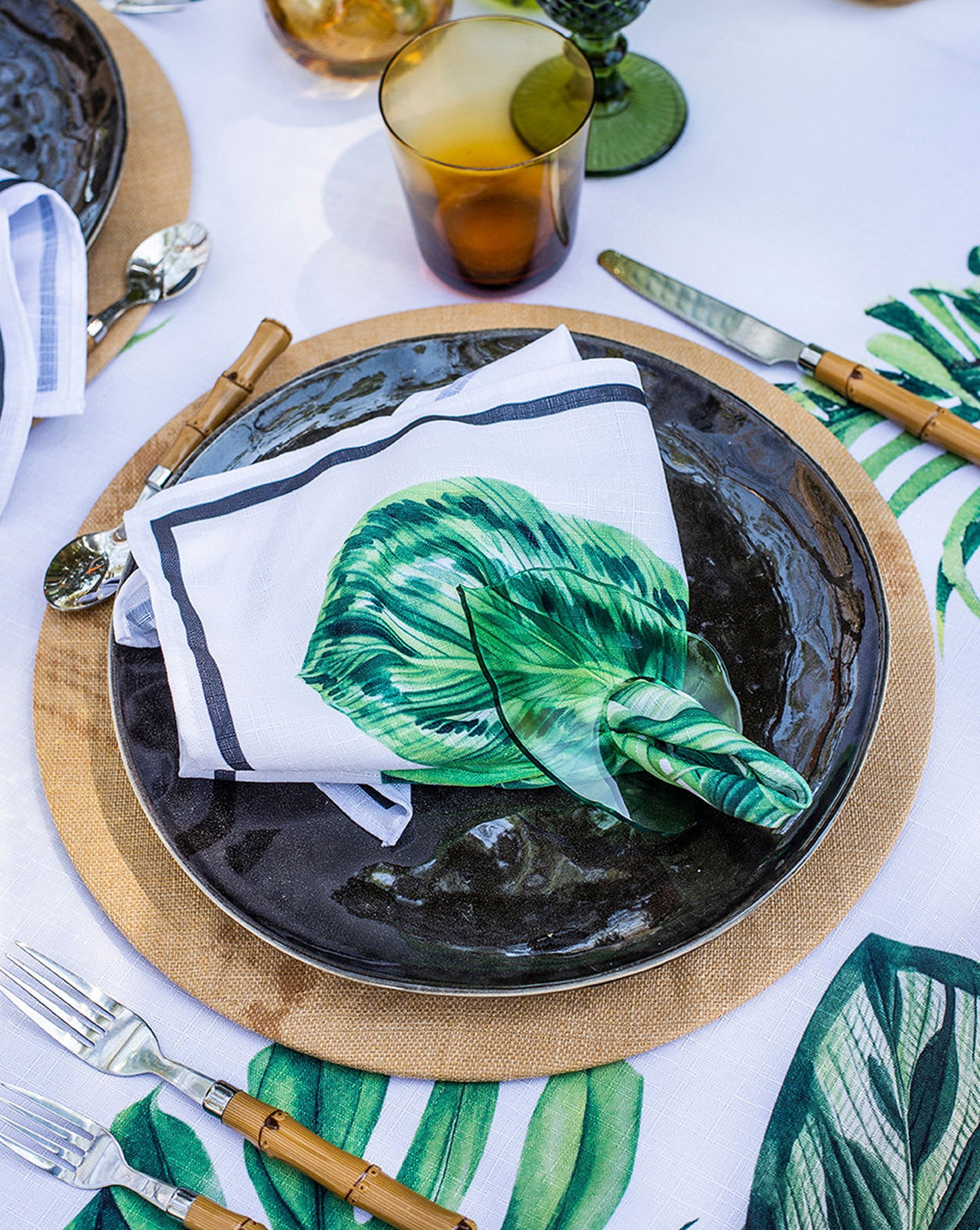 Foliage Easy-Care Tablecloth