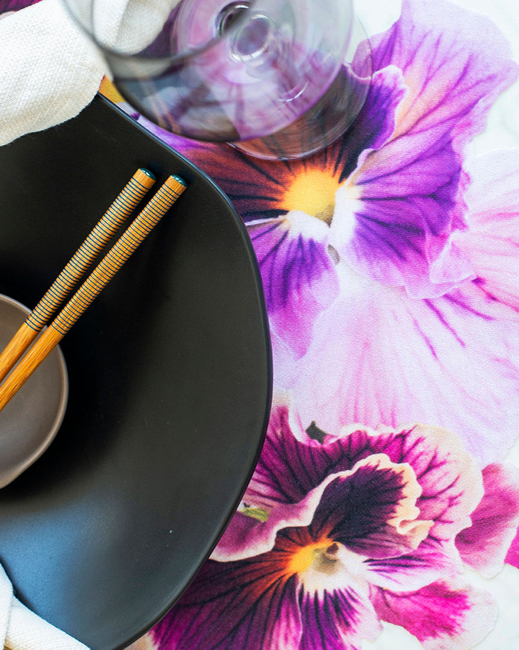 Pansy Spill-Proof Placemats (set of 6)