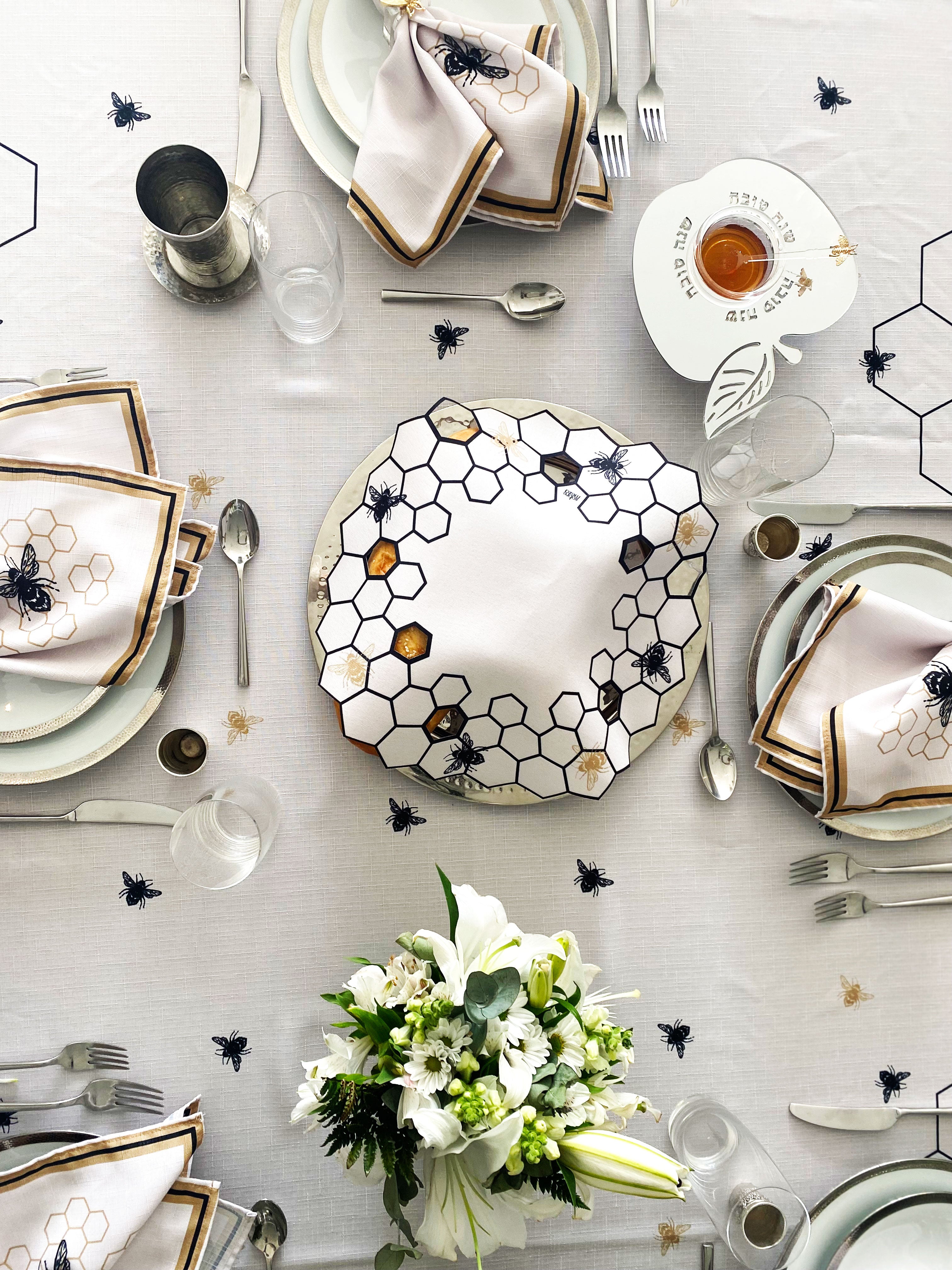 Bee Hive Easy-Care Tablecloth