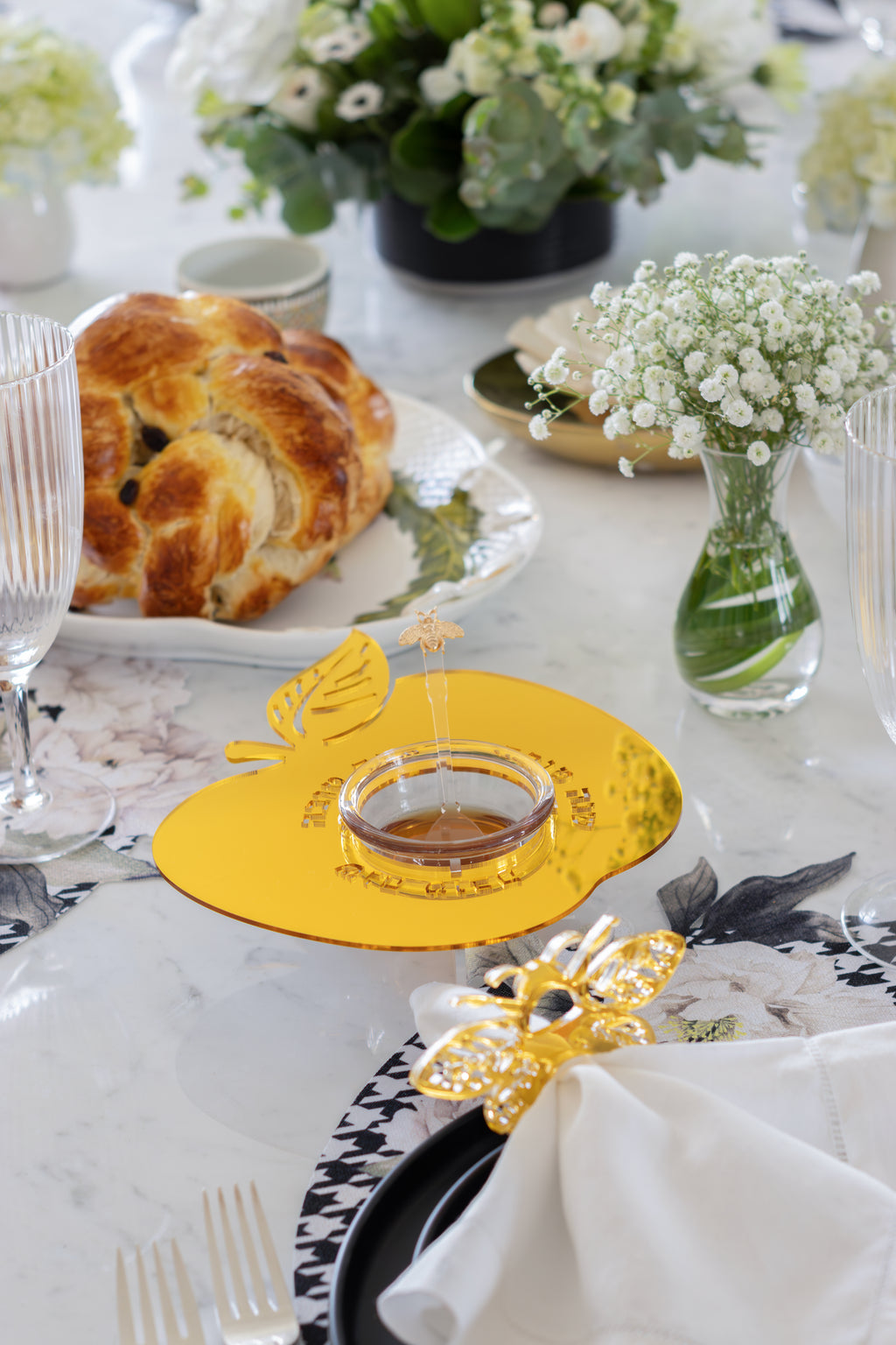 Lucite Honey and Apple Plate