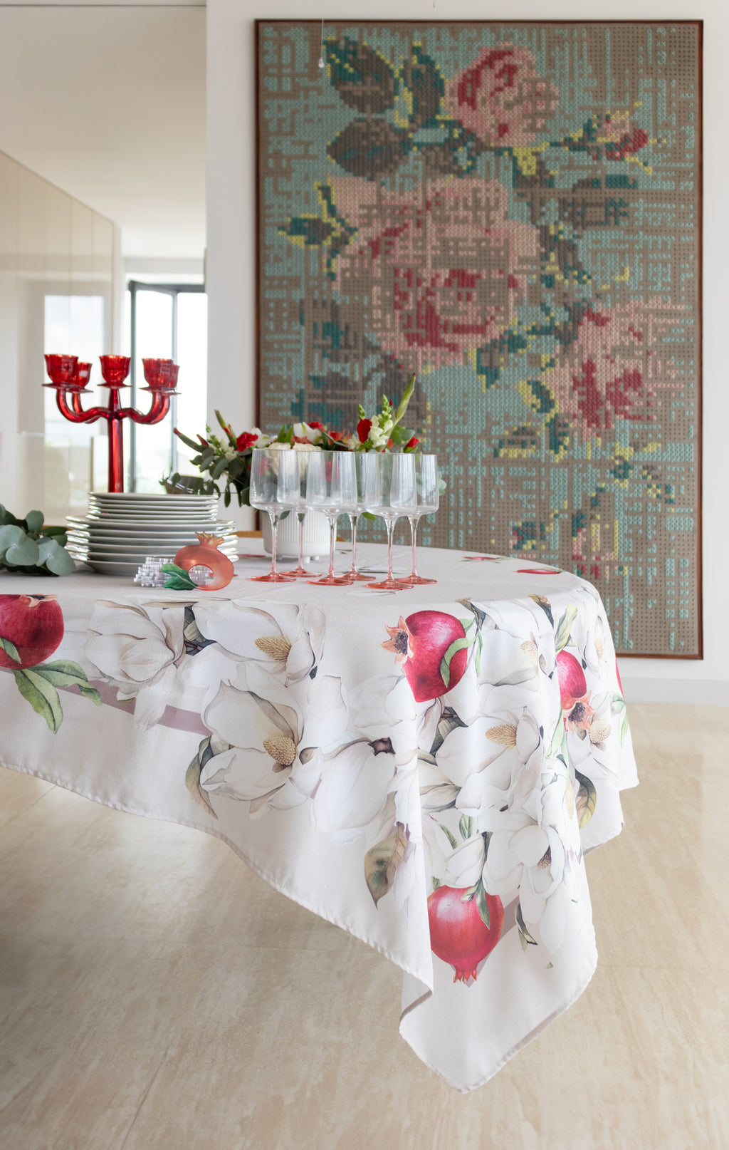 Pomegranate Easy-Care Tablecloth