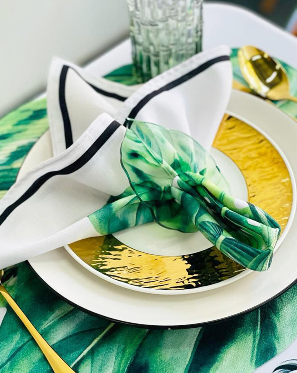 Leaf Acrylic Napkin Rings (set of 6)