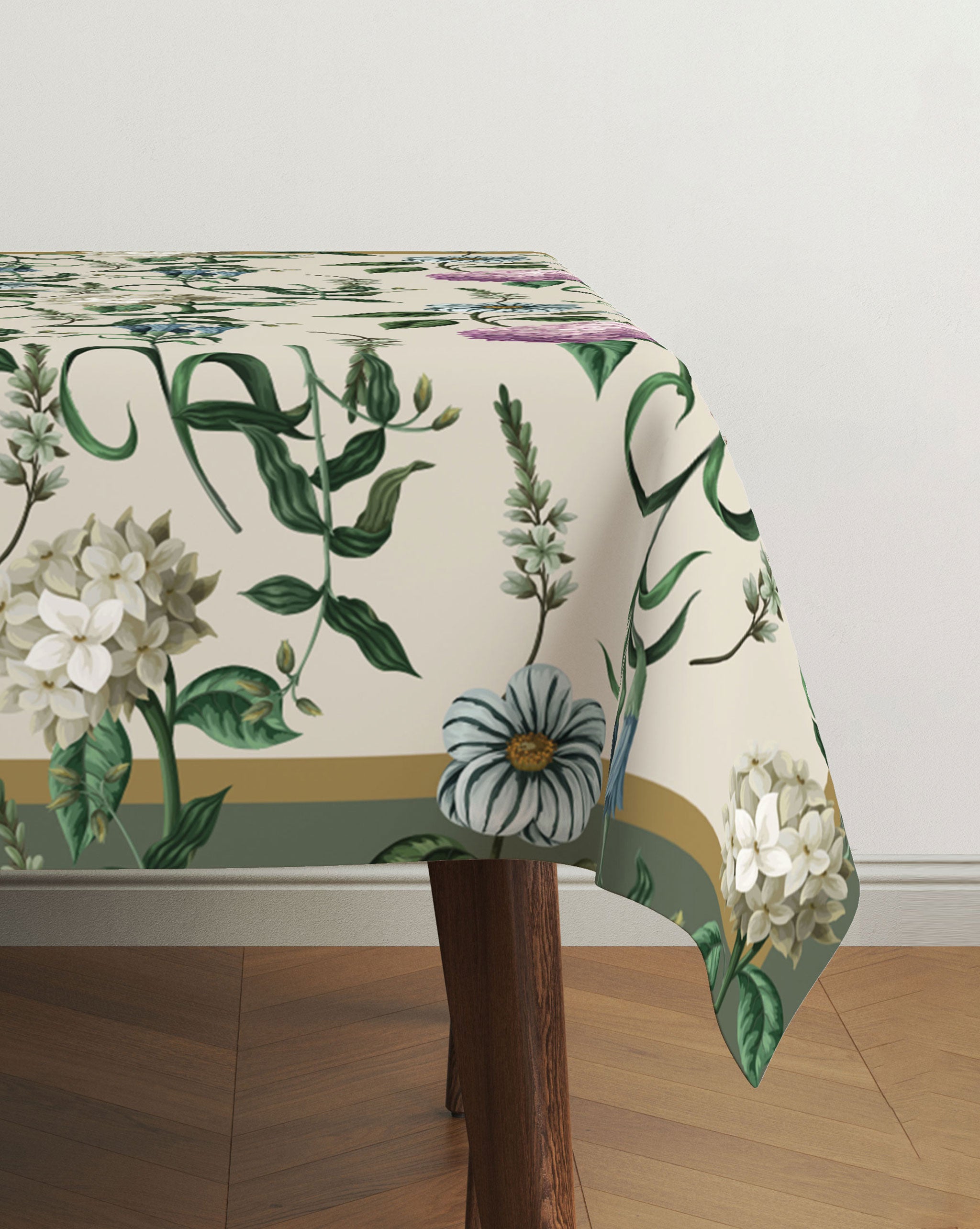 Hortensia Easy-Care Tablecloth